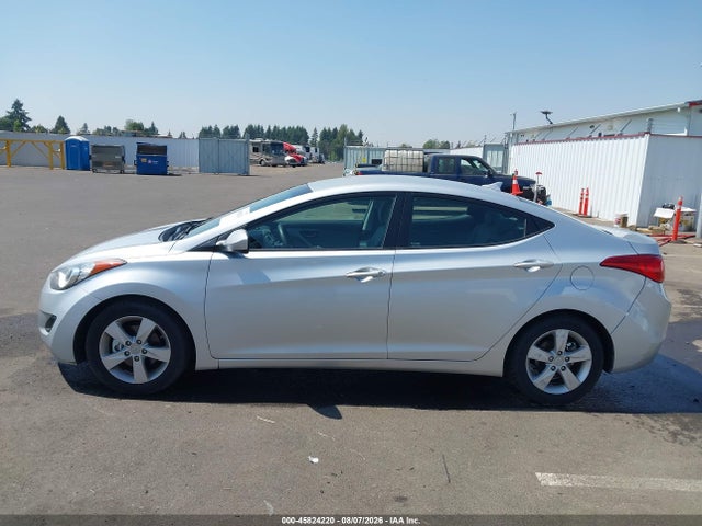 45824220 :رقم المزاد ، 5NPDH4AE8DH410162 vin ، 2013 Hyundai Elantra Gls مزاد بيع