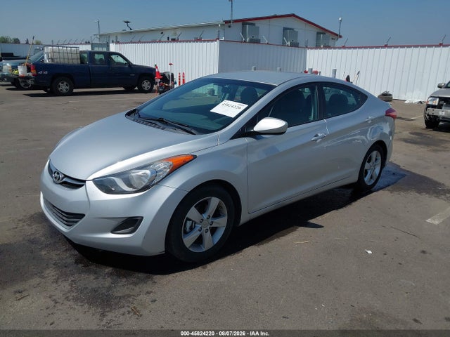 45824220 :رقم المزاد ، 5NPDH4AE8DH410162 vin ، 2013 Hyundai Elantra Gls مزاد بيع