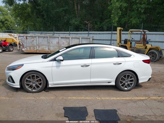 Продаж на аукціоні авто 2018 Hyundai Sonata Limited 2.0t+, vin: 5NPE34AB2JH712079, номер лоту: 45824241