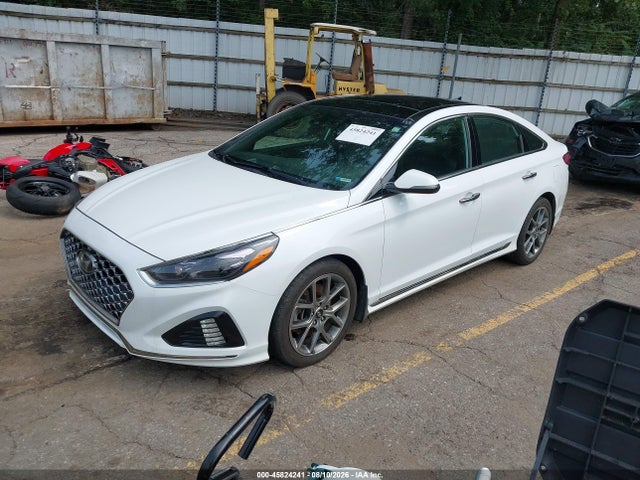 Продаж на аукціоні авто 2018 Hyundai Sonata Limited 2.0t+, vin: 5NPE34AB2JH712079, номер лоту: 45824241