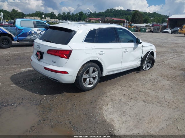 Продаж на аукціоні авто 2018 Audi Q5 2.0t Premium/2.0t Tech Premium, vin: WA1BNAFY2J2007173, номер лоту: 45824251
