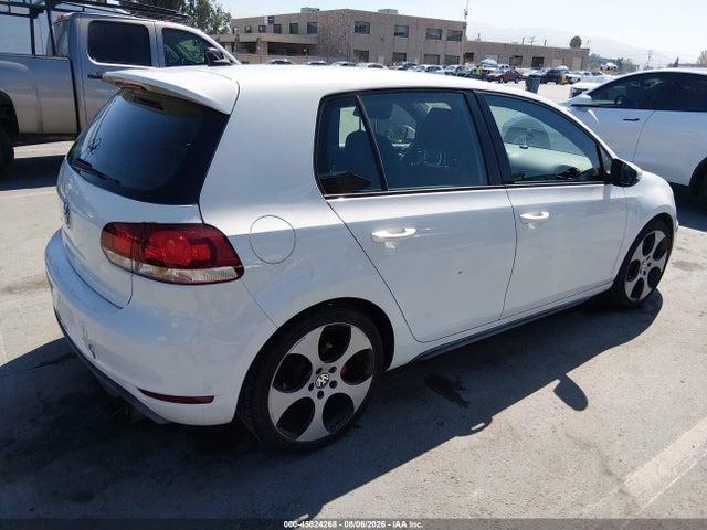 45824268 :رقم المزاد ، WVWHD7AJ3BW128305 vin ، 2011 Volkswagen Gti 4-door مزاد بيع