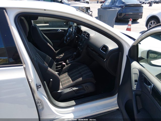 45824268 :رقم المزاد ، WVWHD7AJ3BW128305 vin ، 2011 Volkswagen Gti 4-door مزاد بيع