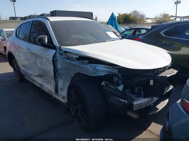 Продаж на аукціоні авто 2019 Alfa Romeo Stelvio Ti Sport Awd, vin: ZASPAKBN6K7C50828, номер лоту: 45824277
