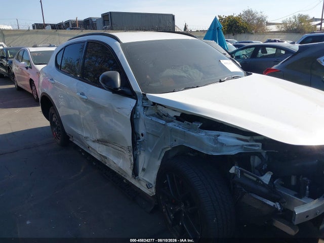 Продаж на аукціоні авто 2019 Alfa Romeo Stelvio Ti Sport Awd, vin: ZASPAKBN6K7C50828, номер лоту: 45824277