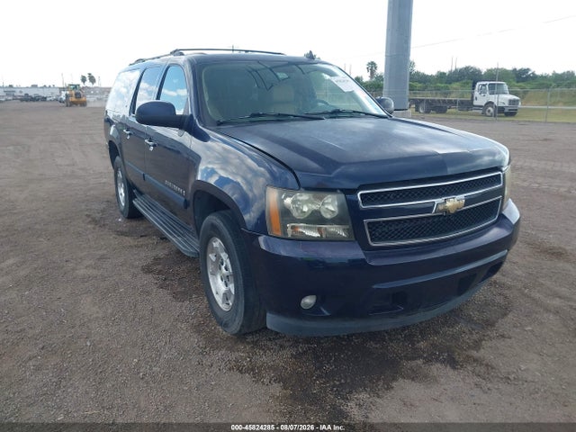 Продажа на аукционе авто 2008 Chevrolet Suburban 1500 Lt, vin: 1GNFC16098R142909, номер лота: 45824285