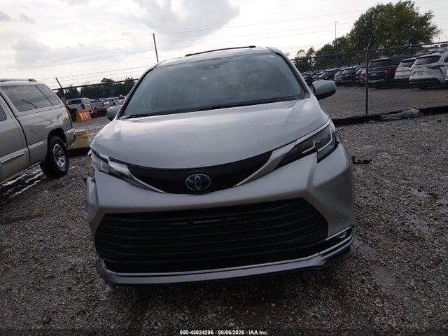 Продажа на аукционе авто 2022 Toyota Sienna Xle, vin: 5TDYRKEC0NS106959, номер лота: 45824296