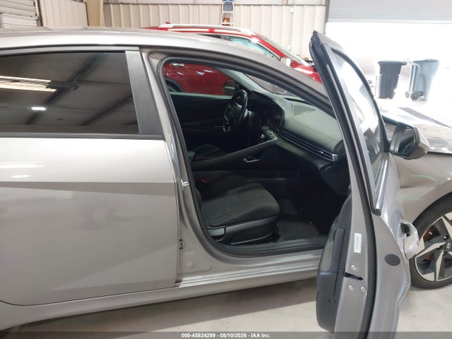 2023 Hyundai Elantra Sel მანქანა იყიდება აუქციონზე, vin: KMHLS4AG5PU488869, აუქციონის ნომერი: 45824299