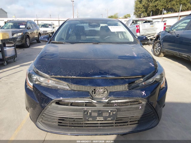 2025 Toyota Corolla Le მანქანა იყიდება აუქციონზე, vin: 5YFB4MDE3SP256281, აუქციონის ნომერი: 45824311