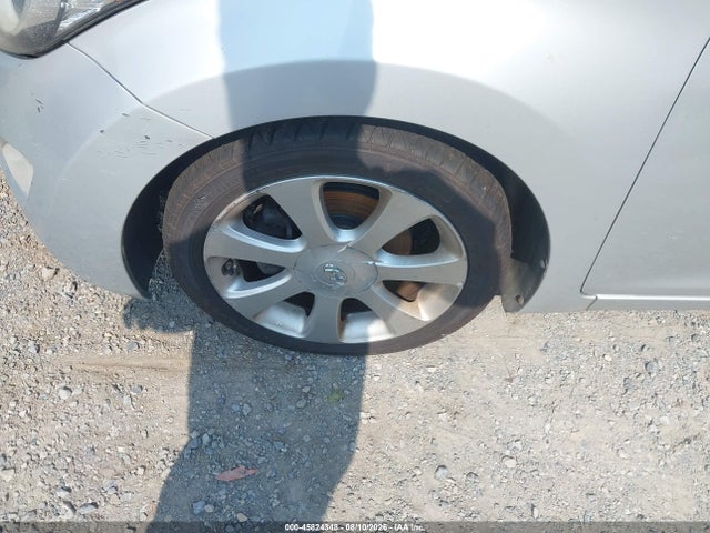 Продажа на аукционе авто 2013 Hyundai Elantra Limited, vin: 5NPDH4AE3DH377538, номер лота: 45824348