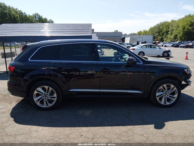 45824359 :رقم المزاد ، WA1LJAF73MD039856 vin ، 2021 Audi Q7 Premium Plus 45 Tfsi Quattro Tiptronic مزاد بيع