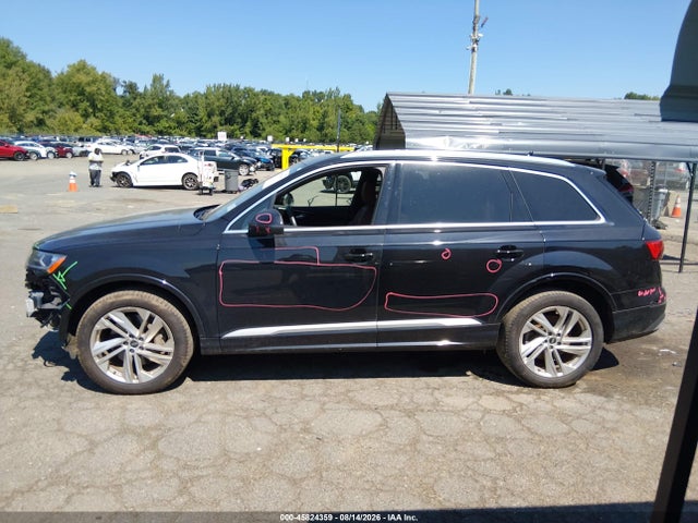 45824359 :رقم المزاد ، WA1LJAF73MD039856 vin ، 2021 Audi Q7 Premium Plus 45 Tfsi Quattro Tiptronic مزاد بيع