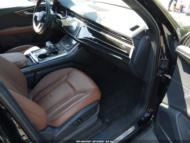 45824359 :رقم المزاد ، WA1LJAF73MD039856 vin ، 2021 Audi Q7 Premium Plus 45 Tfsi Quattro Tiptronic مزاد بيع