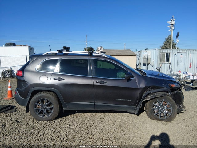 Auction sale of the 2018 Jeep Cherokee Latitude Plus 4x4, vin: 1C4PJMLX3JD508033, lot number: 45824378