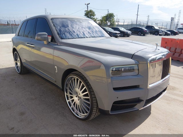 Rolls-Royce Cullinan 2019 SLA689X50KU114060 main image