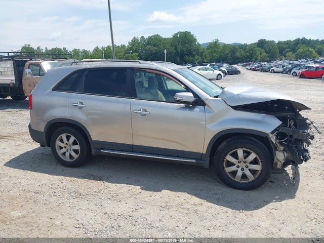 45824397 :رقم المزاد ، 5XYKT3A62DG352663 vin ، 2013 Kia Sorento Lx مزاد بيع