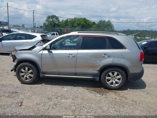 45824397 :رقم المزاد ، 5XYKT3A62DG352663 vin ، 2013 Kia Sorento Lx مزاد بيع