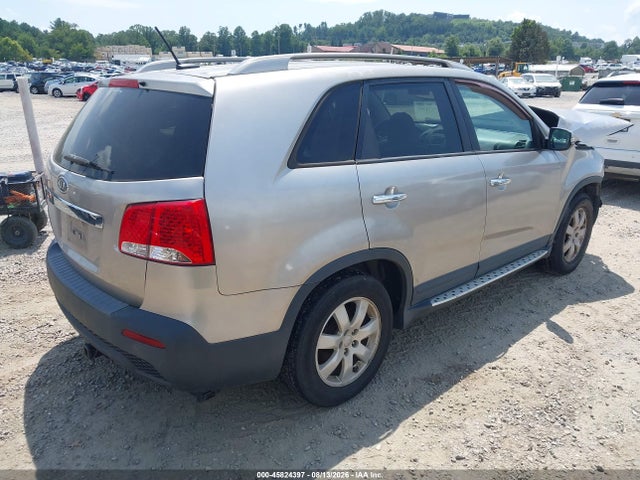 45824397 :رقم المزاد ، 5XYKT3A62DG352663 vin ، 2013 Kia Sorento Lx مزاد بيع