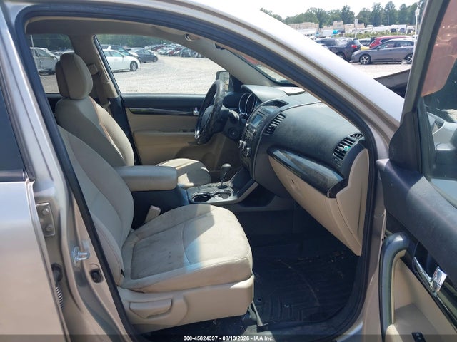 45824397 :رقم المزاد ، 5XYKT3A62DG352663 vin ، 2013 Kia Sorento Lx مزاد بيع