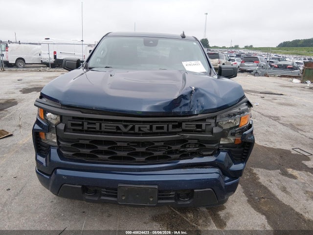Продаж на аукціоні авто 2022 Chevrolet Silverado 1500 4wd  Short Bed Custom, vin: 1GCPDBEK4NZ523159, номер лоту: 45824423