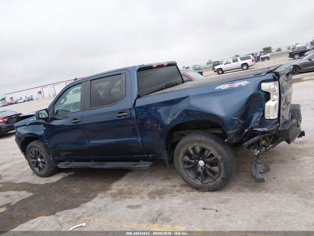 Продаж на аукціоні авто 2022 Chevrolet Silverado 1500 4wd  Short Bed Custom, vin: 1GCPDBEK4NZ523159, номер лоту: 45824423