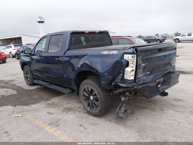 Продаж на аукціоні авто 2022 Chevrolet Silverado 1500 4wd  Short Bed Custom, vin: 1GCPDBEK4NZ523159, номер лоту: 45824423