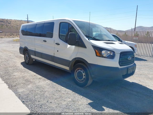 2018 1FBZX2ZM6JKB36129 main image