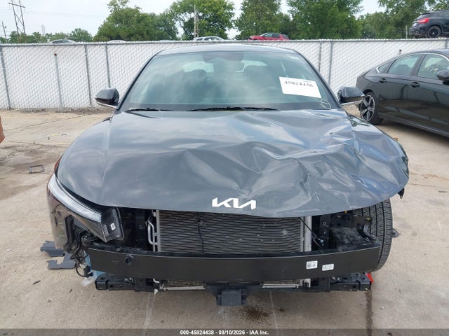 45824438 :رقم المزاد ، 3KPFW4DE5SE167678 vin ، 2025 Kia K4 Gt-line مزاد بيع