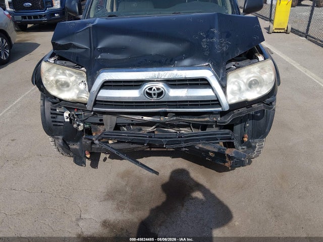 45824485 :رقم المزاد ، JTEBU14R28K022475 vin ، 2008 Toyota 4runner Sr5 V6 مزاد بيع