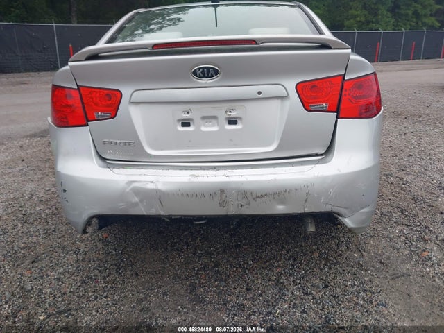 45824489 :رقم المزاد ، KNAFT4A22D5677291 vin ، 2013 Kia Forte Lx مزاد بيع