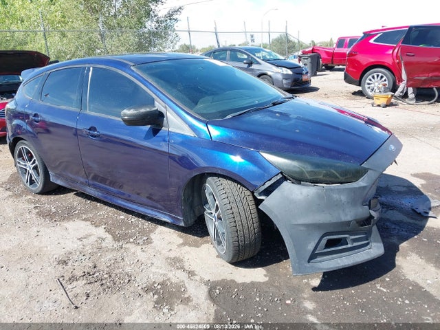 2016 Ford Focus St მანქანა იყიდება აუქციონზე, vin: 1FADP3L92GL293486, აუქციონის ნომერი: 45824509