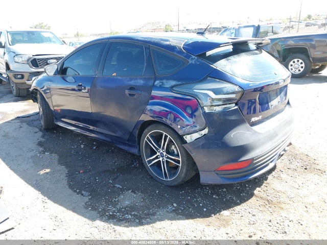 45824509 :رقم المزاد ، 1FADP3L92GL293486 vin ، 2016 Ford Focus St مزاد بيع