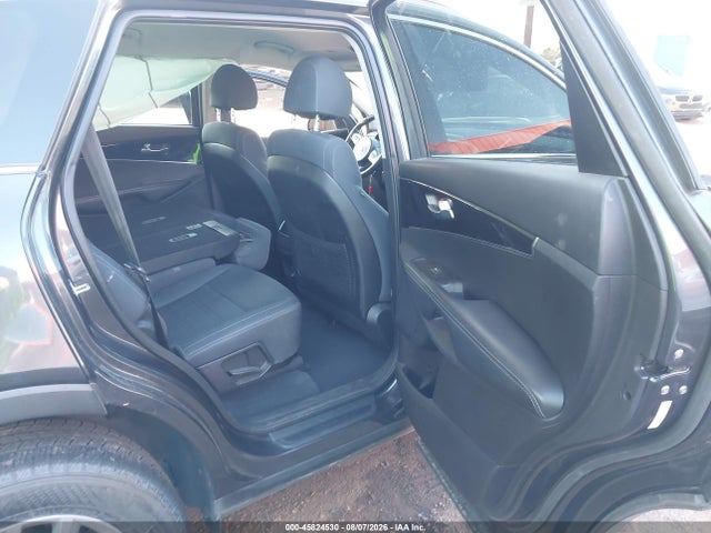 2018 Kia Sorento 3.3l Lx მანქანა იყიდება აუქციონზე, vin: 5XYPG4A58JG370779, აუქციონის ნომერი: 45824530