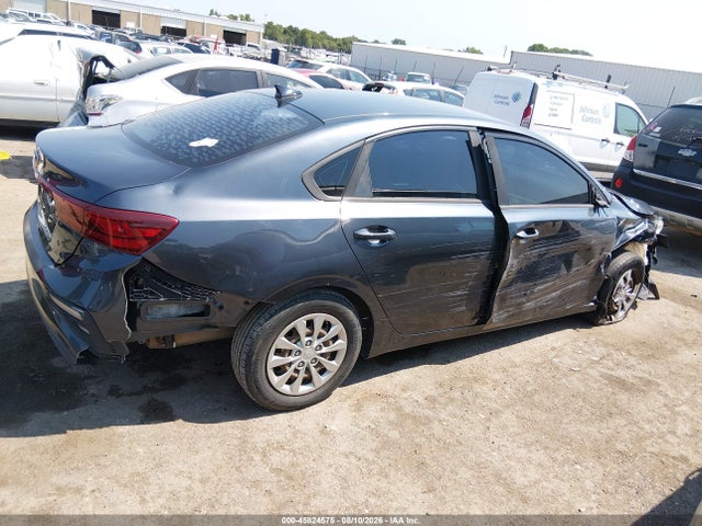 2020 Kia Forte Fe მანქანა იყიდება აუქციონზე, vin: 3KPF24ADXLE181052, აუქციონის ნომერი: 45824575