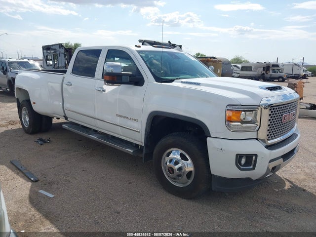 2017 Gmc Sierra 3500hd Denali მანქანა იყიდება აუქციონზე, vin: 1GT42YEYXHF218142, აუქციონის ნომერი: 45824582