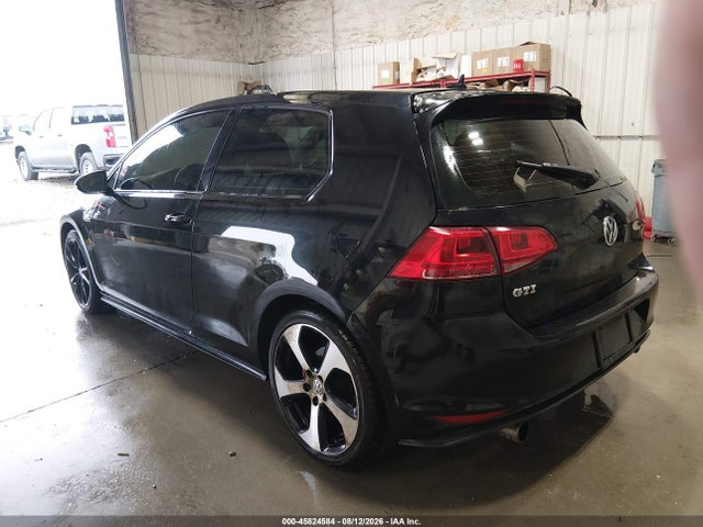 2015 Volkswagen Golf Gti 2.0t S 2-door მანქანა იყიდება აუქციონზე, vin: 3VWTT7AU7FM059211, აუქციონის ნომერი: 45824584