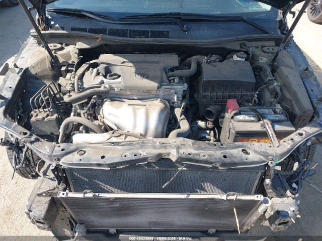 45824599 :رقم المزاد ، 4T1BF1FK1HU747287 vin ، 2017 Toyota Camry Se مزاد بيع