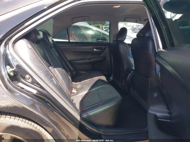 45824599 :رقم المزاد ، 4T1BF1FK1HU747287 vin ، 2017 Toyota Camry Se مزاد بيع