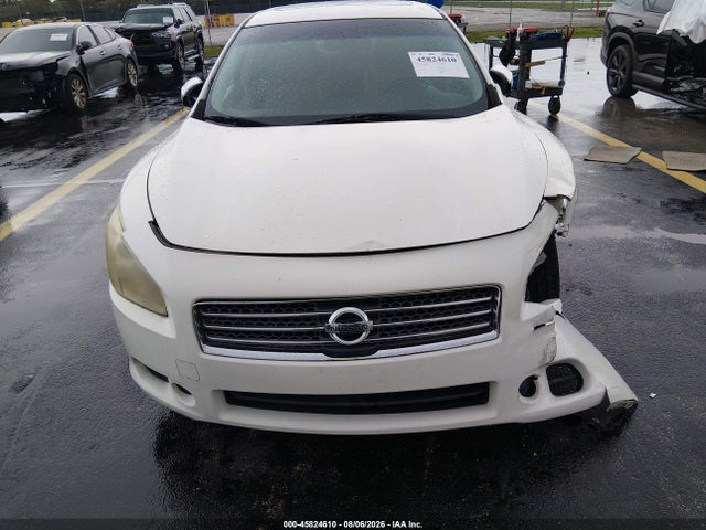 45824610 :رقم المزاد ، 1N4AA5AP2BC821201 vin ، 2011 Nissan Maxima 3.5 S مزاد بيع