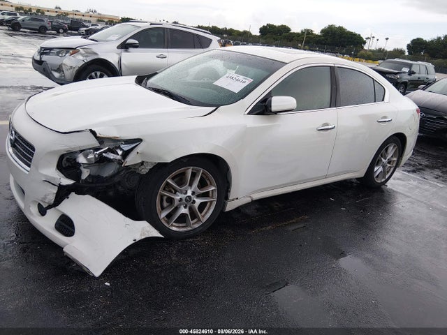 45824610 :رقم المزاد ، 1N4AA5AP2BC821201 vin ، 2011 Nissan Maxima 3.5 S مزاد بيع