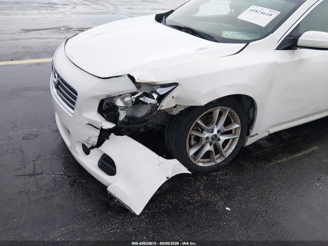 45824610 :رقم المزاد ، 1N4AA5AP2BC821201 vin ، 2011 Nissan Maxima 3.5 S مزاد بيع