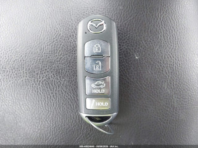 45824640 :رقم المزاد ، 3MZBN1V30JM251535 vin ، 2018 Mazda Mazda3 Touring مزاد بيع