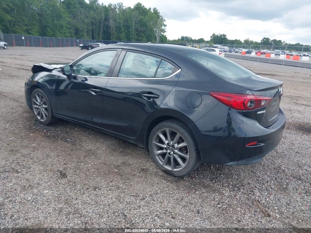 45824640 :رقم المزاد ، 3MZBN1V30JM251535 vin ، 2018 Mazda Mazda3 Touring مزاد بيع