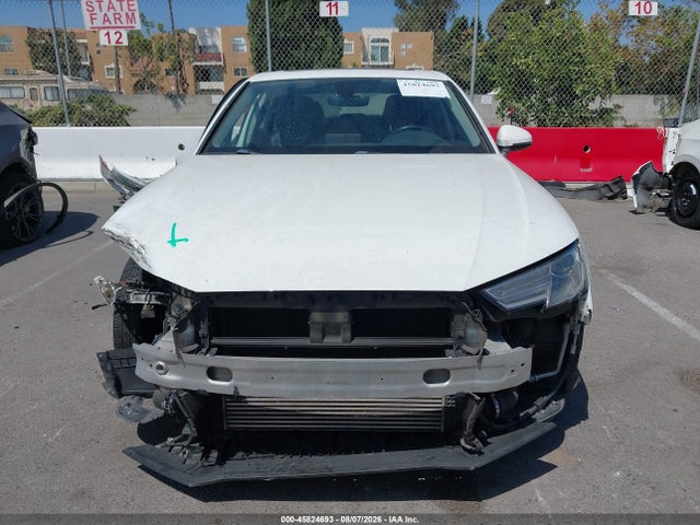 45824693 :رقم المزاد ، WAUGMAF43HN059350 vin ، 2017 Audi A4 2.0t Ultra Premium مزاد بيع