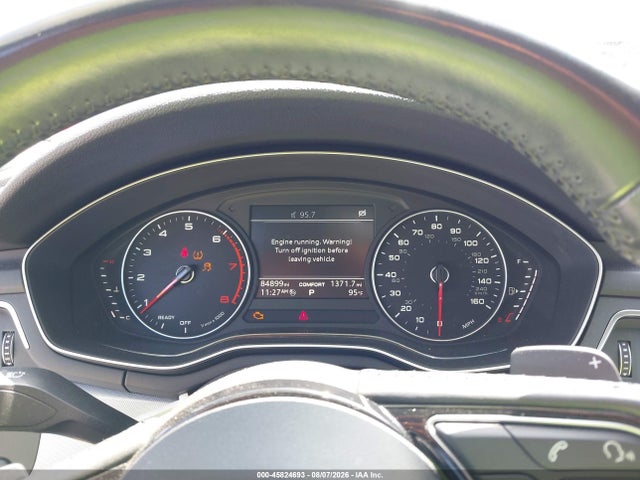 45824693 :رقم المزاد ، WAUGMAF43HN059350 vin ، 2017 Audi A4 2.0t Ultra Premium مزاد بيع