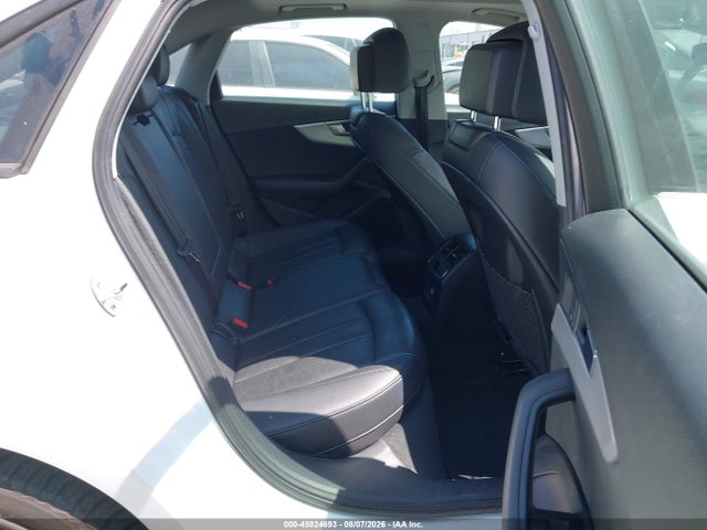 45824693 :رقم المزاد ، WAUGMAF43HN059350 vin ، 2017 Audi A4 2.0t Ultra Premium مزاد بيع