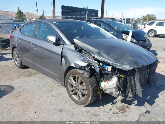 2018 5NPD84LF4JH305684 main image