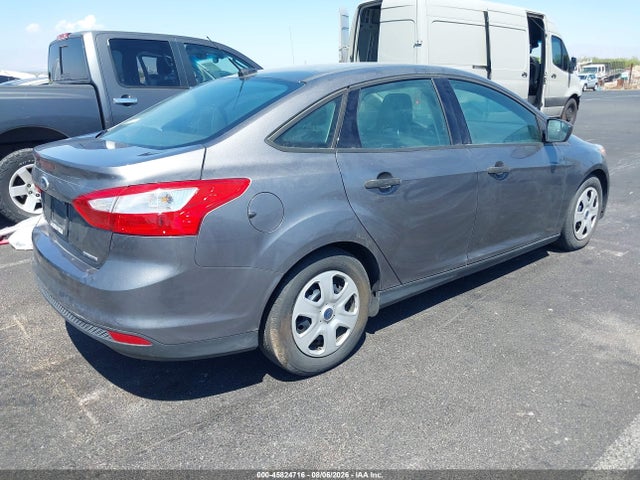 Ford FOCUS S 2014 1FADP3E24EL219337 Image 4
