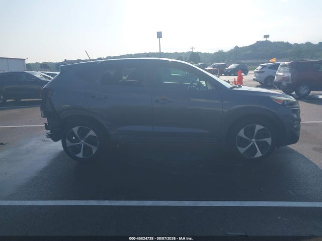 2016 Hyundai Tucson Sport მანქანა იყიდება აუქციონზე, vin: KM8J3CA28GU147307, აუქციონის ნომერი: 45824728