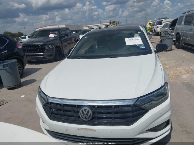 45824750 :رقم المزاد ، 3VWC57BUXMM062948 vin ، 2021 Volkswagen Jetta 1.4t R-line/1.4t Se/s مزاد بيع